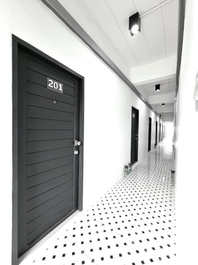 The Zai Apartment Ban Krathum Lom المظهر الخارجي الصورة