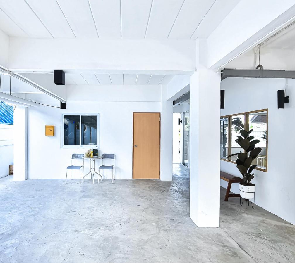 The Zai Apartment Ban Krathum Lom المظهر الخارجي الصورة