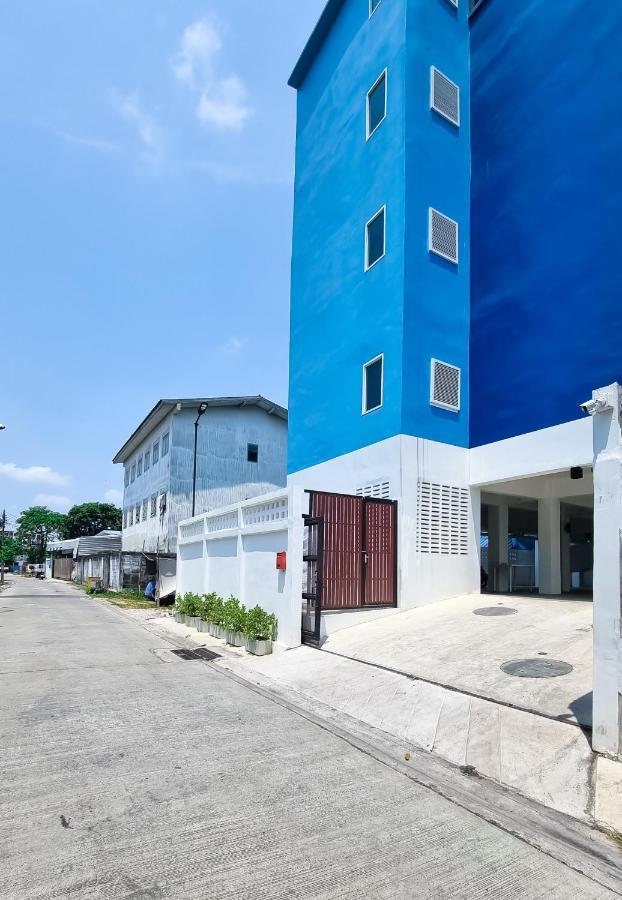 The Zai Apartment Ban Krathum Lom المظهر الخارجي الصورة